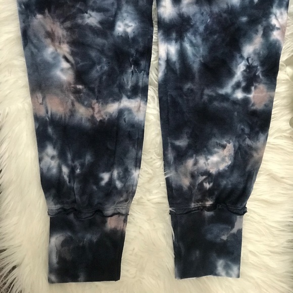 Young fabulous & broke NWT size S 💙grove pants - Picture 8 of 11
